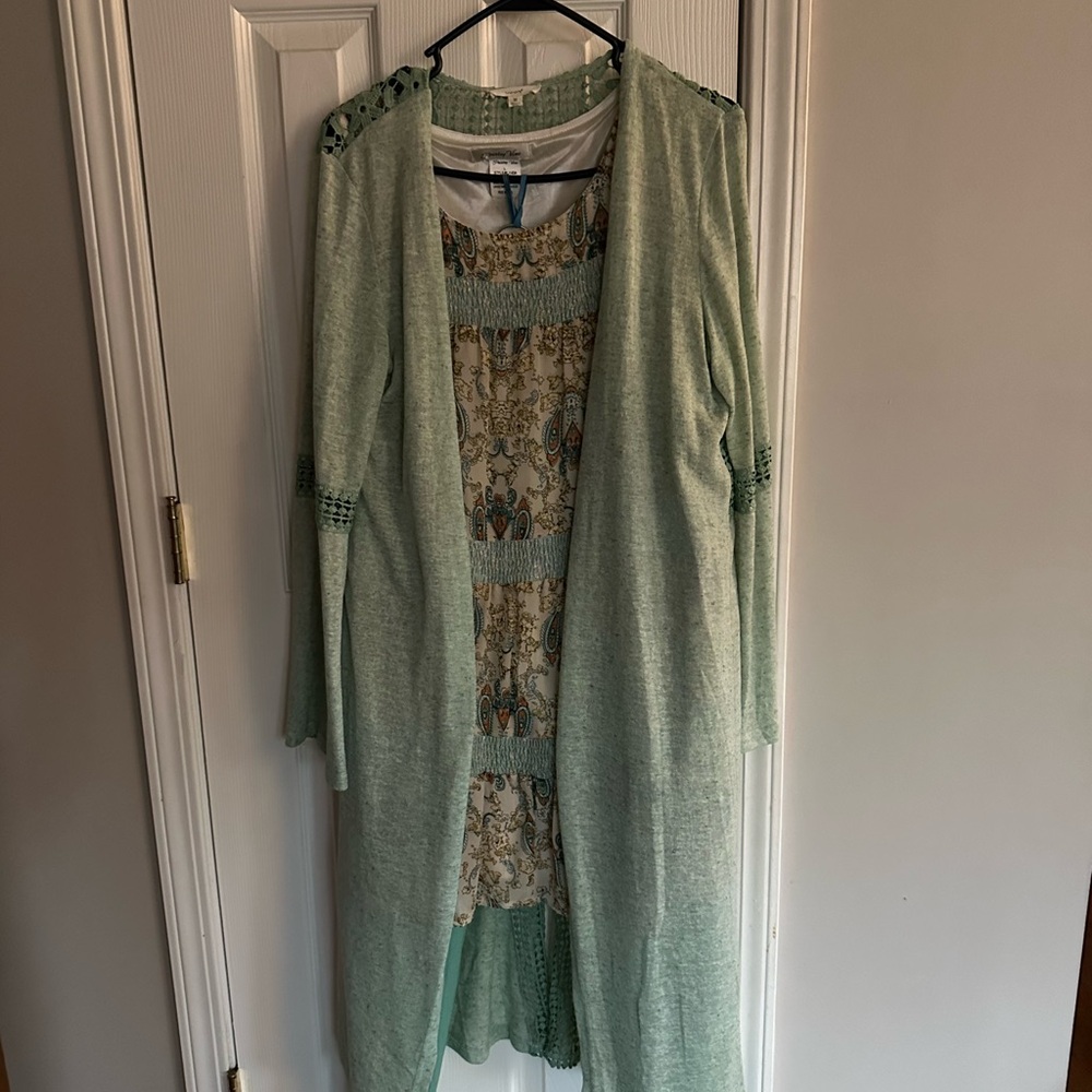 Chic Light Green Open-Front Cardigan